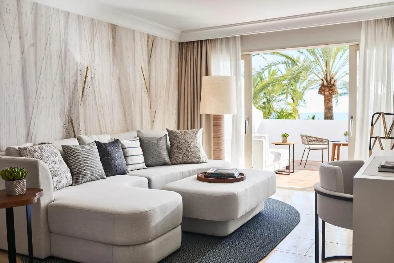 Puente Romano Beach Resort Marbella 5*,
