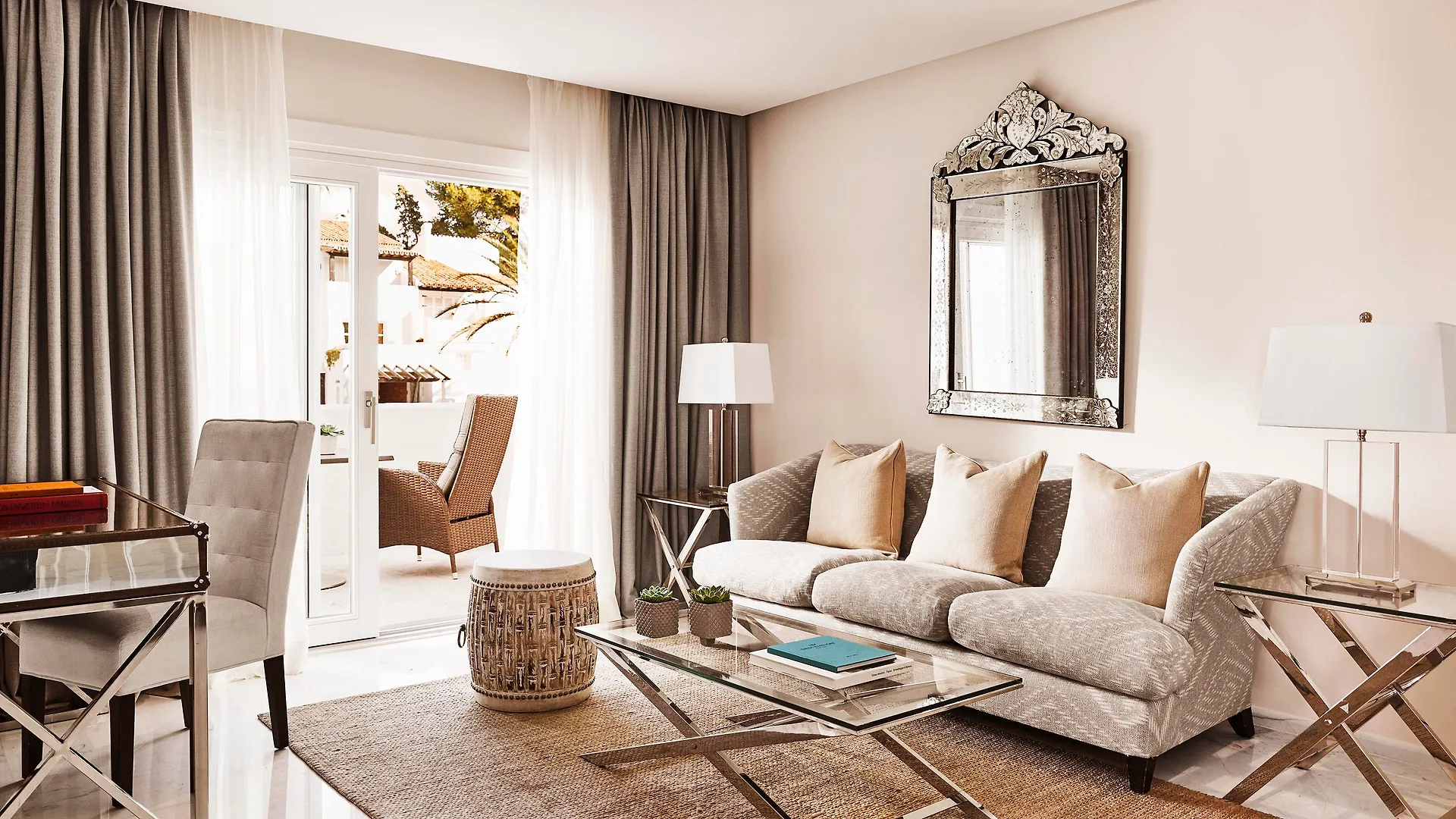 Puente Romano Beach Resort Marbella Hotel