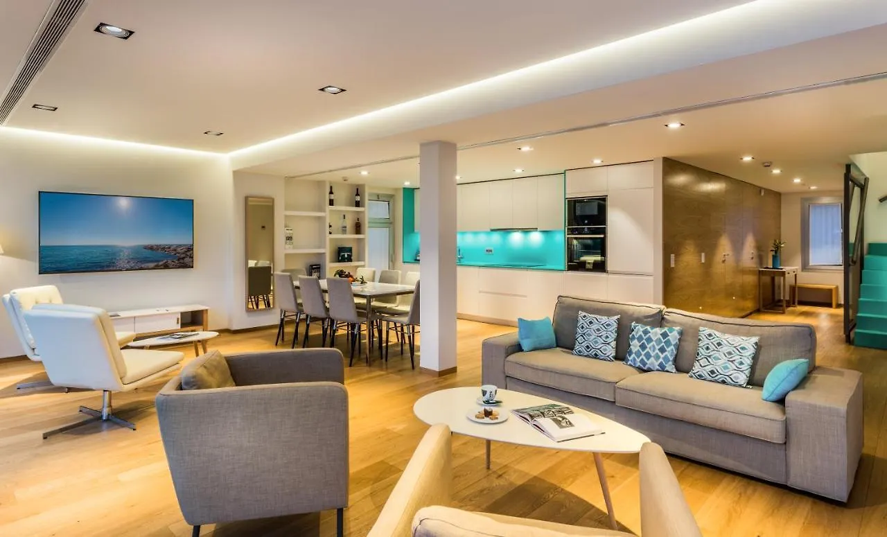 Puente Romano Beach Resort Marbella 5*,